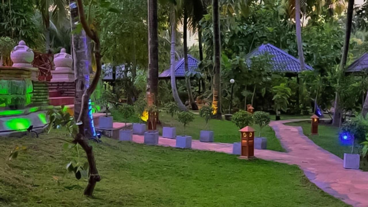 Silver Crown Nature Resort Kombichankulama Exterior photo