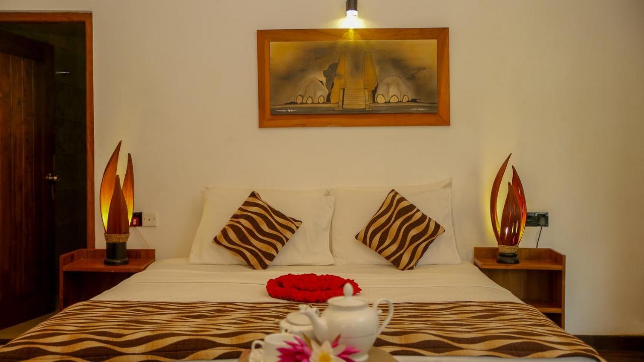 Silver Crown Nature Resort Kombichankulama Exterior photo