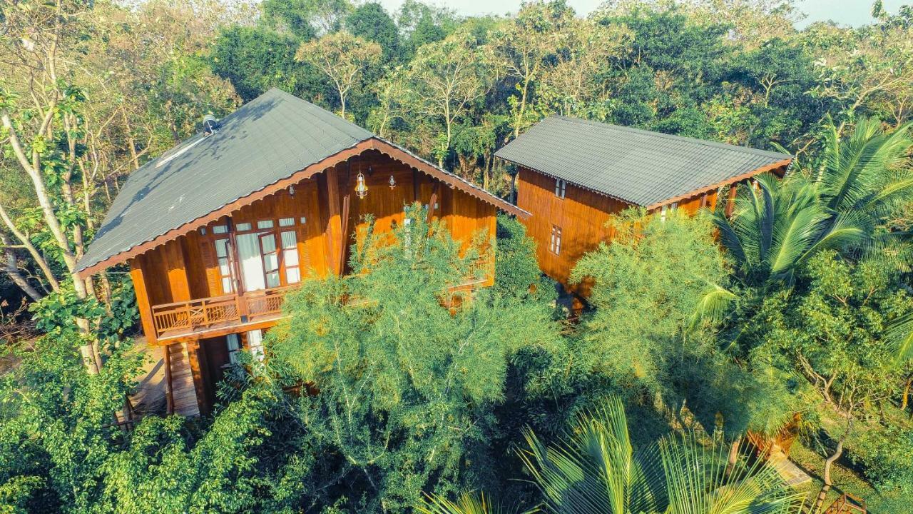 Silver Crown Nature Resort Kombichankulama Exterior photo